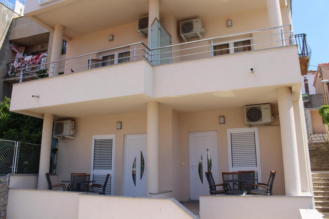 Apartments Agata ชิเบนิก ภายนอก รูปภาพ